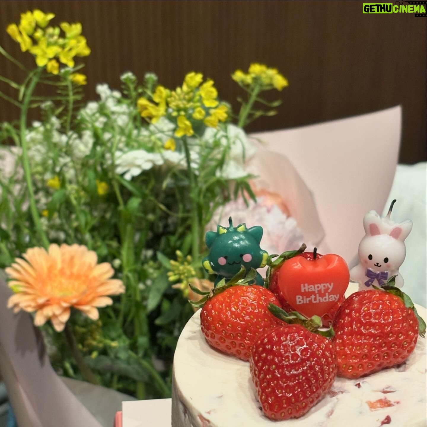 Shin Hyun-been Instagram - πΈπ₯ππ―οΈππΎππ·πΌπ