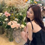 Shin Ji-yeon Instagram - 여름 요모조모..🖤