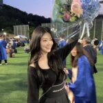 Shin Ji-yeon Instagram - 동생 졸업식에서 내 사진 찍기✨😜