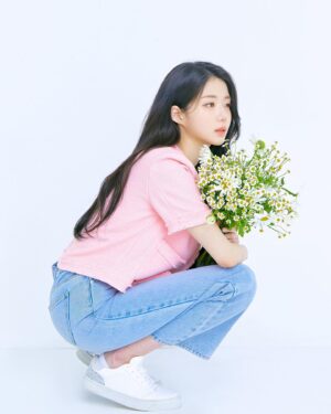 Shin Ji-yeon Instagram - 미쏘와 함께한 로맨틱 스프링🌼

#미쏘 @mixxo_korea
