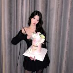 Shin Ji-yeon Instagram - 🌹