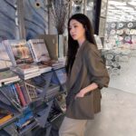 Shin Ji-yeon Instagram - 🤎