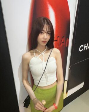 Shin Ji-yeon Instagram - @chanel.beauty.korea ❤️

#CodesCouleur #샤넬코드컬러 #샤넬코드컬러팝업 #샤넬메이크업 #샤넬뷰티