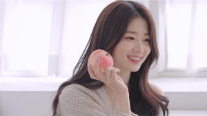 Shin Ji-yeon Instagram - 내가 젤 좋아하는🍑
