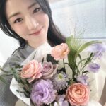 Shin Ji-yeon Instagram - 💐 좋앙🤍