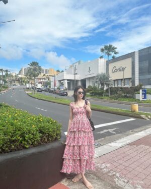 Shin Ji-yeon Instagram - my summer came early🌼😎