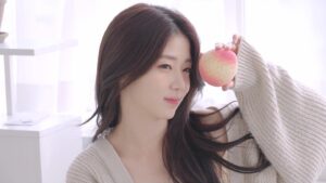 Shin Ji-yeon Instagram - 내가 젤 좋아하는🍑