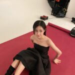 Shin Seul-ki Instagram - 🌹🌺🥀