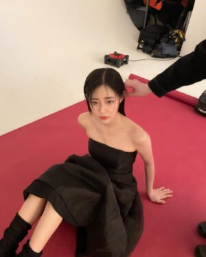 Shin Seul-ki Instagram - 🌹🌺🥀