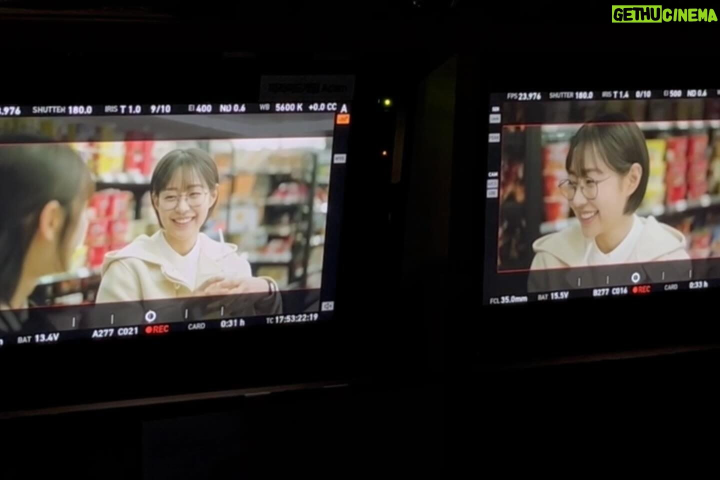 Shin Seul-ki - 298.3K Likes - 지금부터 마지막 피라미드게임을 시작할게.🔺
