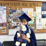 Shin Seul-ki Instagram - 👩‍🎓💙