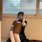 Shin Seul-ki Instagram - #광고 @beanpole.accessory와 함께 가을 준비해요🤎👜🍂 #빈폴 #노라백 #빈폴액세서리