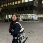 Shin Seul-ki Instagram - 4월