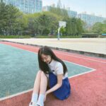 Shin Seul-ki Instagram - @tommyjeans 👟👖 ❤️ #광고 #tommyjeans #버지니아캔버스로우