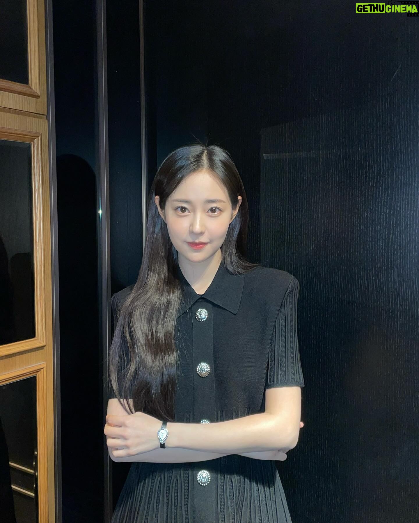 Shin Seul-ki - 250.9K Likes - 🔺🎮 ❤️🔥지금 @tving.official