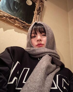 Shin Su-hyun Instagram - 감성이요 낭만이요 가을이오