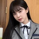 Shin Su-hyun Instagram - 11/22 cgv 사채소년💸