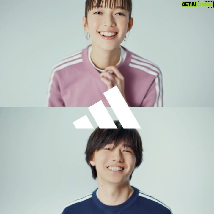Shiori Sato Instagram - . adidas "ESSENTIALS PLUS" 袖を通したその瞬間に心地良いなと開放的になれて 動き続けるほどに気持ちの良さが染み渡っていく そんなウェアが誕生しました🫧 スポーツの相棒にはもちろん、 合わせるボトムやアクセサリー次第で 様々な場所や時間にも寄り添ってくれる、 万能で素敵なアイテムばかりです。 是非、格別な着心地を体感していただけたら☁️ ありがたいことに海音くんと一緒に adidasさんとのパートナーシップ🕊️ 本日はふたりでローンチイベントに参加しました。 生放送以外では初めての共演、嬉しかったな楽しかったな〜 あたふたしたいるわたしの隣で落ち着いてたな〜☺️笑 そのおかげで、安心して ESSENTIALS PLUSのことをお話しできました。 ありがとうございました☺︎