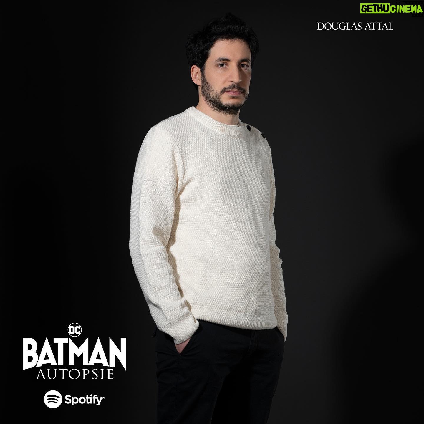 Shirine Boutella Instagram - Je te présente Renée Montoya et la dream team 🦇 Batman Autopsie, la serie audio, réalisée par @douglasattal, dispo sur @spotifyfrance Les gens de l’ombre @claire_hazan_ @emmajavaux @anaisdupuis @dianebspinola ♥️ #BatmanAutopsie