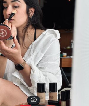 Shirine Boutella Instagram - Je peux pas, j’ai @canneseries

@armanibeauty @giorgioarmani

#LuminousSilk #ArmaniBeauty #MakeUp #CannesSeries

@studio_vigerie