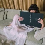 Shirine Boutella Instagram - C’était pas un vrai livre. Photographe @fannycortade styliste @caulifinger hair @jimmy_glt MUA @klairemua Merci au @fsgeorgevparis pour cette suite incroyable