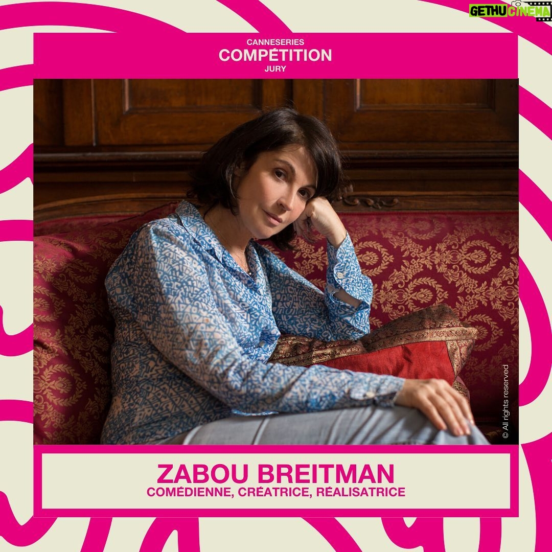 Shirine Boutella Instagram - Bienvenue, welcome, bruchim habaim, à notre Jury Compétition, joyeux cocktail de comédiens, showrunners et compositeurs, venu du monde entier et de toutes les générations ! ⭐️ Lior RAZ (Président du Jury) ⭐️ Shirine BOUTELLA ⭐️ Zabou BREITMAN ⭐️ Stewart COPELAND ⭐️ Daryl MCCORMACK ___________ #CANNESERIES Saison 6, le Festival International des Séries de Cannes, du 14 au 19 avril 2023 🌴