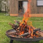 Shirine Boutella Instagram – L’amour est dans le près 🍃♥️

@parceltinyhouse
@domainederichecourt

Séjour offert.