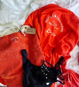 Shirine Boutella Instagram - 11 mai, défilé croisière @etam, Saint-Tropez avec les copines ✨

#DefileCroisiere #Etam #LeKiff #sainttropbebe