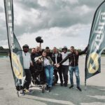 Shirine Boutella Instagram – Encore un groupe WhatsApp .. 🏍️
On a vraiment appris à conduire des motos mêmes si on rigolait bien.
Ils me payent pas mais ils méritent qu’on dise qu’ils sont géniaux et que le stage d’une semaine et intense mais ces moniteurs sont bien efficaces ♥️