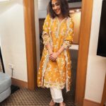 Shivangi Joshi Instagram – हर हर महादेव 🙏🏼

Outfit @shopmulmul ♥️