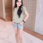 Shivika Rishi Instagram - N’ y pense plus🐼🖤✨ #trendingreels #viral #dance #trend #reels #explore #dancechallenge #instagram