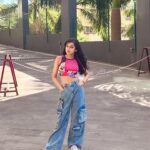 Shivika Rishi Instagram - Each day we have 2 paths:Continue to sleep with dreams or wake up & chase them🌸💝 #instagram #photooftheday #friday #love #smile #potd #explore #featured #instagood