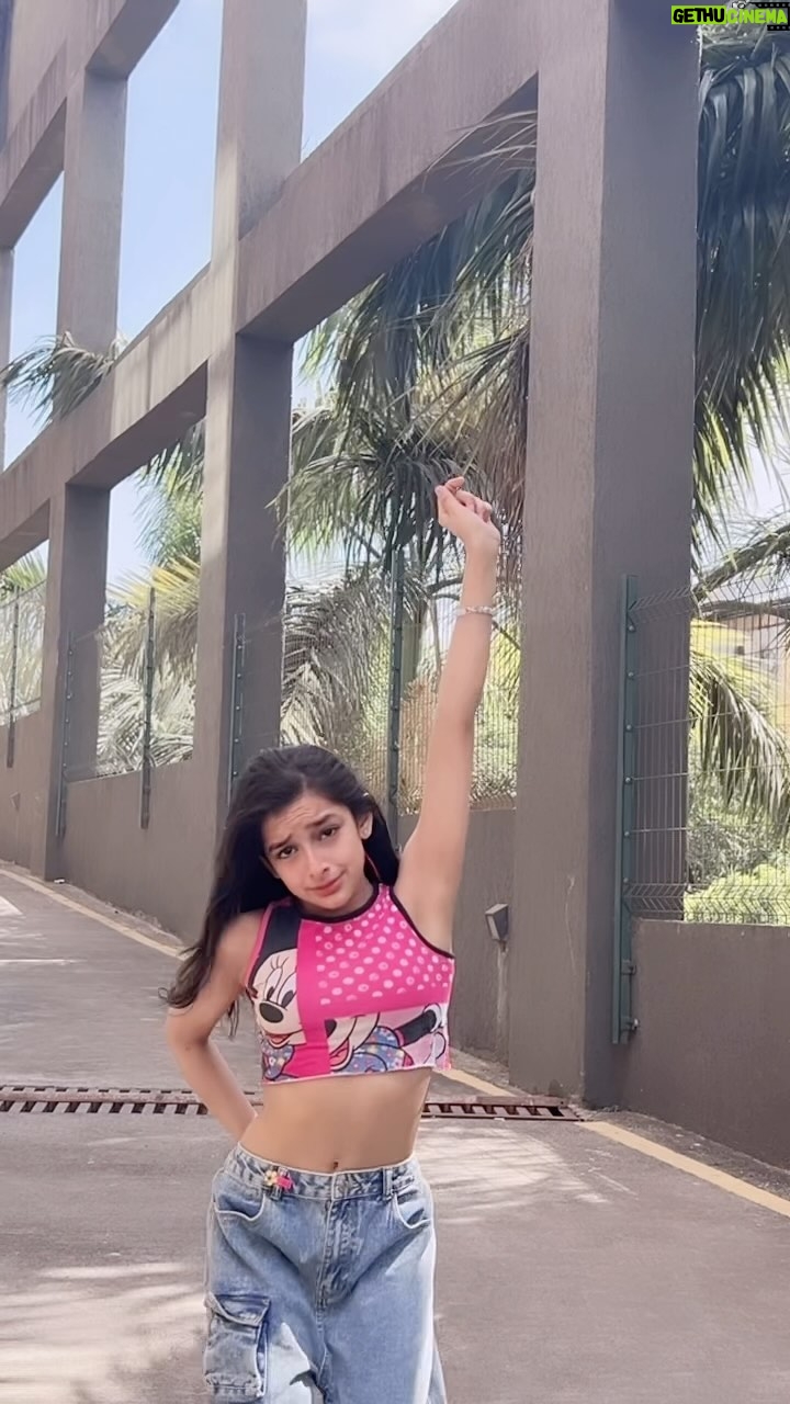 Shivika Rishi - 17K Likes - Pee loon…🌸🌺🌼
#instagram #reels #peeloon #love #dancevideo #dancedance #viralvideos #viewsforviews #explorepage