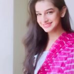 Shivika Rishi Instagram - Rani likhdu ke..👸💞 #myqueen #loveislove #exploremore #featured #viralreels #reelsinstagram