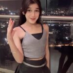 Shivika Rishi Instagram - Teri baaton mein…♠️ ✨ #trendingreels #instagram #dancevideo #viralvídeos #explore #teribaatonmeinaisauljhajiya #teribaatonmein #love #views #dance #reels
