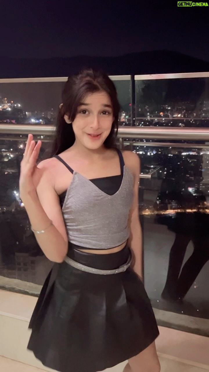 Shivika Rishi - 22.8K Likes - Teri baaton mein…♠️ ✨
#trendingreels #instagram #dancevideo #viralvídeos #explore #teribaatonmeinaisauljhajiya #teribaatonmein #love #views #dance #reels