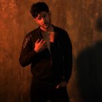 Shivin Narang Instagram – Shadowsss……..📽️
.
.
#shivin #shivinnarang #meninleatherjacket