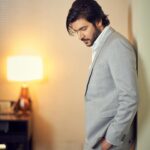 Shivin Narang Instagram – Hidden Self ♠️
.
.
#shivin #shivinnarang #onceupon