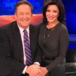 Shohreh Aghdashloo Instagram – Absolutely devastating news. Sam Rubin, the beloved entertainment reporter at KTLA, has passed away at the age of 64.

His sudden departure has left me profoundly saddened. Sam was not just an icon; he was a warm, inviting presence who made everyone feel at home. I had the privilege of meeting him a few times, and each encounter was marked by his kindness and hospitality, as well as the warmth of his team. His loss leaves a void that will be difficult to fill.

May his soul find eternal peace. My heartfelt condolences go out to his family, both personal and professional, at @ktla5news.

‎خبر غم انگیز درگذشت ناگهانی سام روبین، گزارشگر محبوب KTLA، در سن 64 سالگی من را عمیقاً اندوهگین کرد. سام فقط یک نماد نبود. او حضور گرم و دعوت کننده ای داشت که باعث می شد همه احساس کنند در خانه هستند. من این افتخار را داشتم که چند بار با او ملاقات کنم و هر برخورد با مهربانی و مهمان نوازی او و همچنین صمیمیت تیمش همراه بود.ً از دست دادن او خلایی ایجاد می کند که پر کردن آن دشوار خواهد بود. روحش در ارامش باد. از صمیم قلب به خانواده او، چه شخصی و چه حرفه ای، در KTLA تسلیت می گویم.
