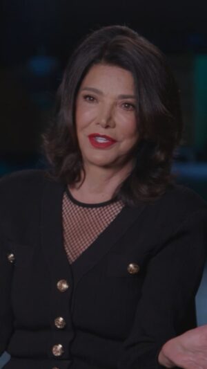 Shohreh Aghdashloo Instagram - What an amazing journey! 🔥🐉

I loved working on this meaningful and engaging story of deliverance. Damsel is now available on @netflix.

چه سفر شگفت انگیزی! 🔥🐉
بدون‌ شک‌ بازی صدا در نقش اژدها در این فیلم پر معنی و سرگرم کننده‌ با پیامی بسیار مهم یکی از افتخارات من در سینمای امریکا است. این فیلم “Damsel” نام دارد و می‌توانید آن را در Netflix تماشا کنید.

#Damsel #Netflix