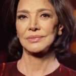 Shohreh Aghdashloo Instagram - This year too, we will celebrate the Persian new year together, but not like always. Watch “Travel for the Homeland” on Tuesday on Manoto TV. امسال هم، کنار هم، سال را نو خواهیم کرد. اما نه به مانند ‎همیشه. ‎بامداد سه‌شنبه اول فروردین: سفر برای وطن #سفر_برای_وطن سه‌شنبه | اول فروردین | بامداد 00:00 #nowruz