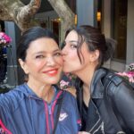 Shohreh Aghdashloo Instagram - Happy Birthday My beloved Tara Jane Touzie. Your presence in my life has given me the courage and strength to not be afraid of anything and to live deliriously. Wish you happiness, prosperity, and health. ❤️🥰🥰🥰 Your father and I are so proud of you. تارا جان عزیزم، دختر دلبندم‌. نفس ام‌، تولدت مبارک. حضورت در زندگی ام به من شجاعت و قدرت بخشید تا از ناملایمات زندگی نترسم و دلیرانه زندگی کنم. سلامت وشاد‌ باشی، که‌ جز از این ۲ من آرزوی دیگری ندارم. به امید دیدارت 🥰🥰🥰❤️ هوشنگ و من به وجودت افتخار می‌کنیم.