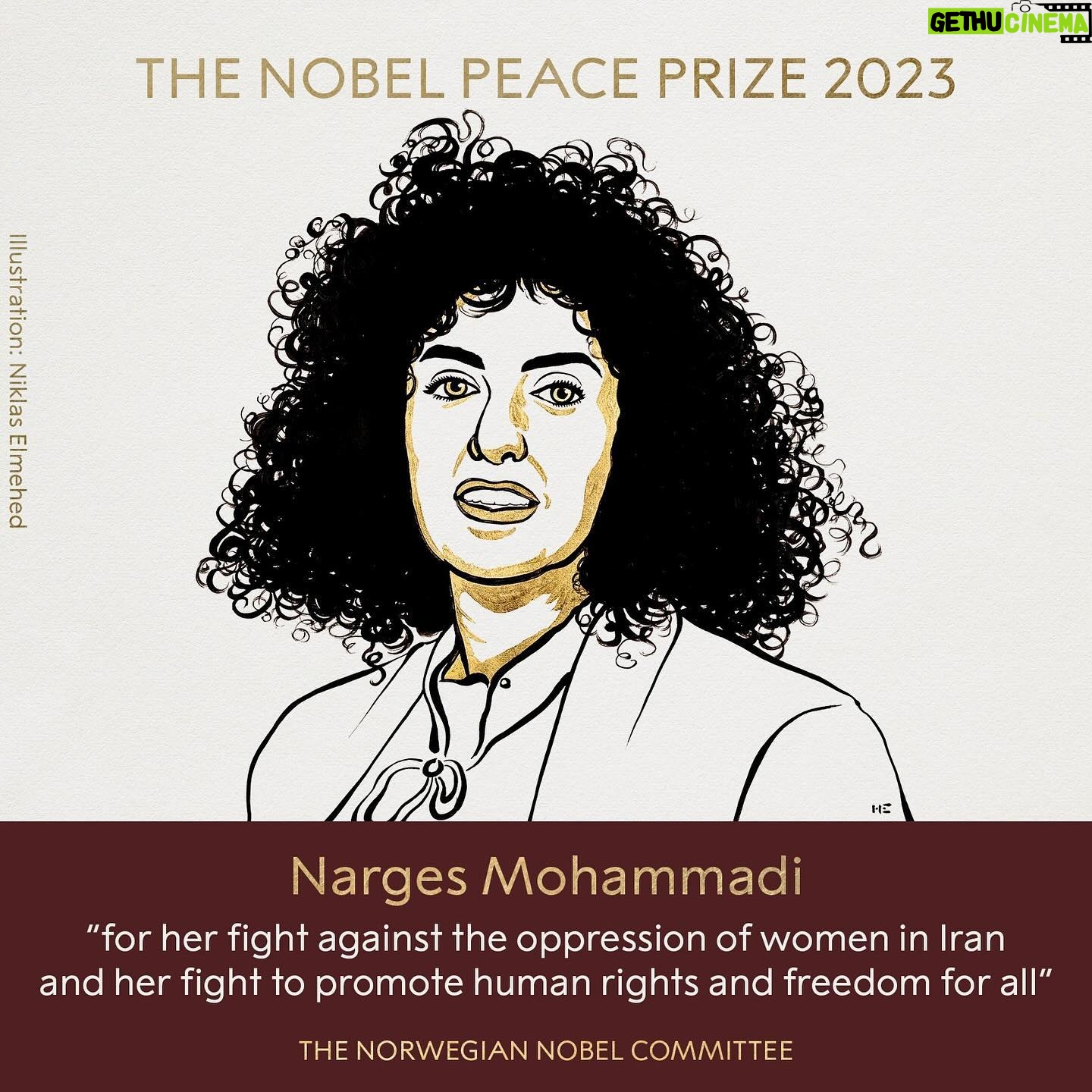 Shohreh Aghdashloo Instagram - Congratulations to #NargesMohammadi for being bestowed with the 2023 #NobelPeacePrize. Even while confined within the daunting walls of Tehran's Evin prison, serving a 10-year sentence, her unbroken spirit and resolve illuminate her relentless fight against women's oppression in Iran. The Norwegian Nobel Committee, through chairwoman Berit Reiss-Andersen, acknowledged her struggle as one that has been endured at a “tremendous personal cost.” Her light, undeterred by the dark confines of incarceration and international strife, continues to shine brightly, casting a far-reaching beam that touches corners and ignites solidarity globally. به نرگس محمدی برای دریافت جایزه صلح نوبل 2023 تبریک می گوییم. حتی در حالی که در داخل دیوارهای دلهره آور زندان اوین تهران محبوس شده و در حال گذراندن یک محکومیت 10 ساله است، روحیه و عزم شکست ناپذیر او، مبارزه بی امان او با ستم بر زنان در ایران را روشن می کند. کمیته نروژی نوبل، از طریق رئیس، بریت ریس اندرسن، مبارزه او را به عنوان مبارزه ای که با "هزینه شخصی هنگفتی" تحمل کرده است، تصدیق کرد. نور او که تحت تأثیر محدودیتهای تاریک حبس و درگیریهای بینالمللی قرار ندارد، همچنان به روشنایی میدرخشد و پرتوی گسترده میافکند که گوشهها را لمس میکند و همبستگی را در سطح جهانی شعلهور میسازد.