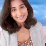 Shraddha Gautam Instagram - Solar Panels are requested to continue believing in themselves. #Bangalore #weather #mandouscyclone
