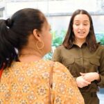 Shraddha Kapoor Instagram – 10 mein se kitne marks ??? 
My first bikri @palmonas_official store Pune!!!