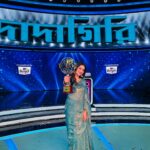 Shreema Bhattacherjee Instagram – And just like that 2024 started with a bang! 
Winning dadagiri was always a dream come true.
Thank you universe ❤️🕉️✨

#dadagiri #zeebangla #blessed #winner #2024 #shreemabhattacherjee #1111 

@zeebanglaofficial ❤️

🥻 @shimontinii ✨
Styling @subrata4462 ✨🤍