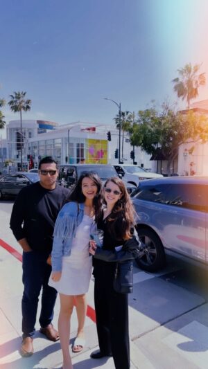 Shristi Shrestha Instagram - Pizza of L.O.V.E 💞💖🥰✨ New friends & memories from LA actors’ masterclass by @bernard.hiller 🌟