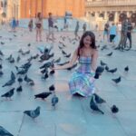 Shristi Shrestha Instagram - 🩷💛🤍💜 #venice #timeless #travels