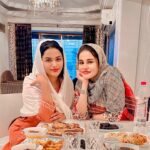 Shrutika Gaokkar Instagram – Iftar party at 

@queensbydrumaira ‘s  place..