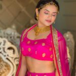 Shrutika Gaokkar Instagram - When people believe in you, it gives you courage and motivation, but when you believe in yourself, it gives you persistence, determination and infinite energy.